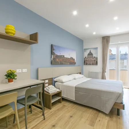 Vaticano Deluxe Apartament *